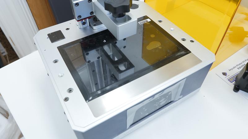 The Anycubic Photon M3 base is extremely heavy and sturdy