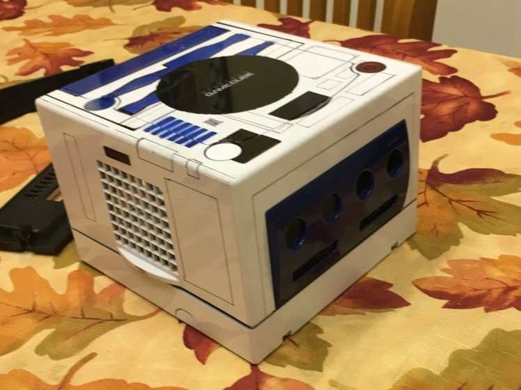 Best Star Wars Maker Projects - R2D2 GameCube Raspberry Pi case mod