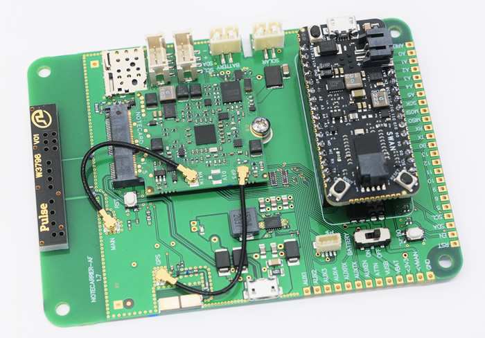 The Blues Wireless Feather Starter Kit in all of its glory