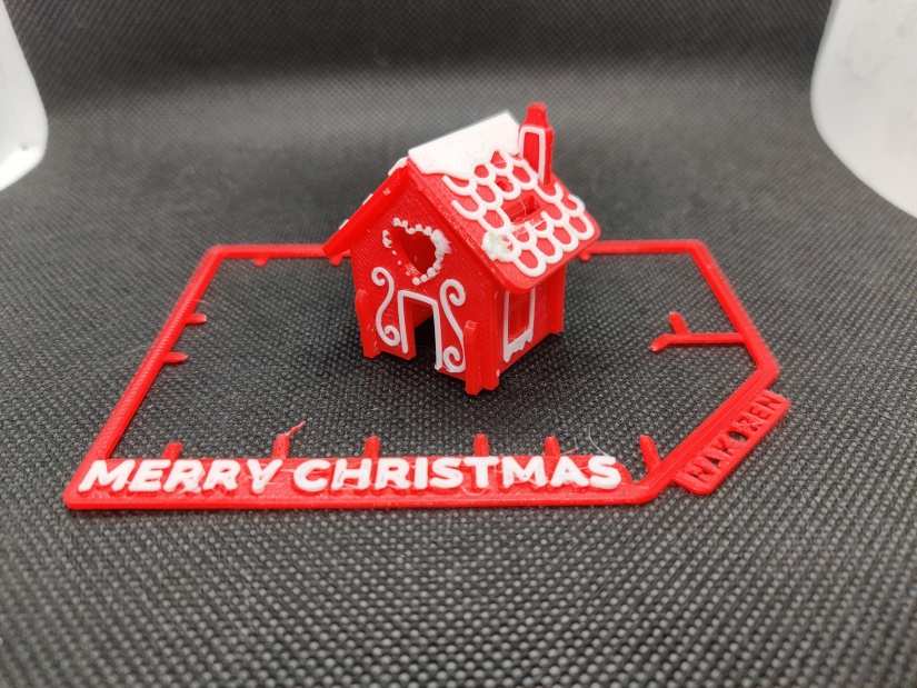 flashforge creator pro 2 3d printer review - 3d printed gingerbread house complete