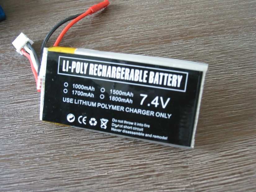 Intro to Battery chargers - two-cell Lithium-polymer battery