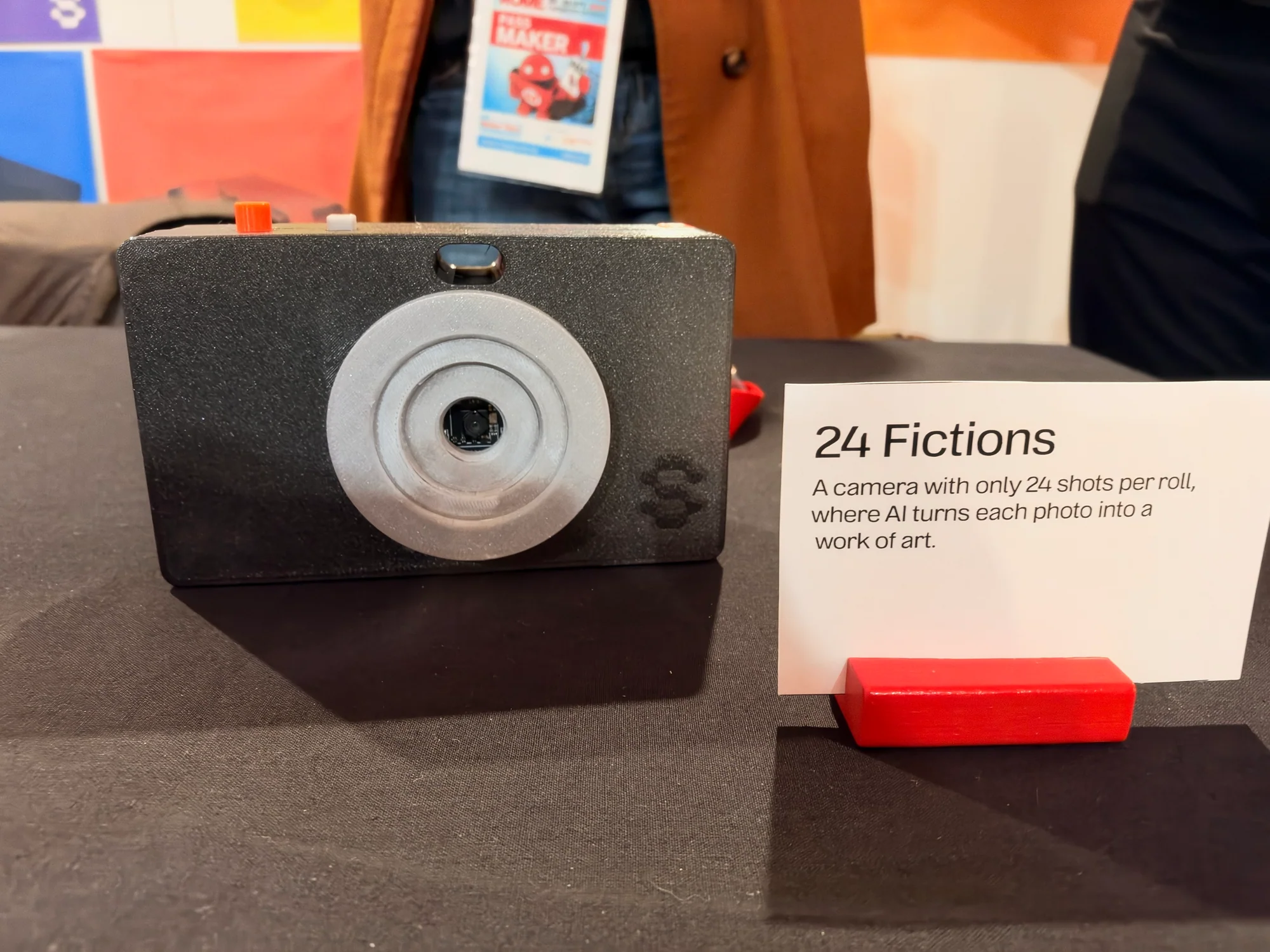 24 Fictions camera prototype displayed with its explanatory card