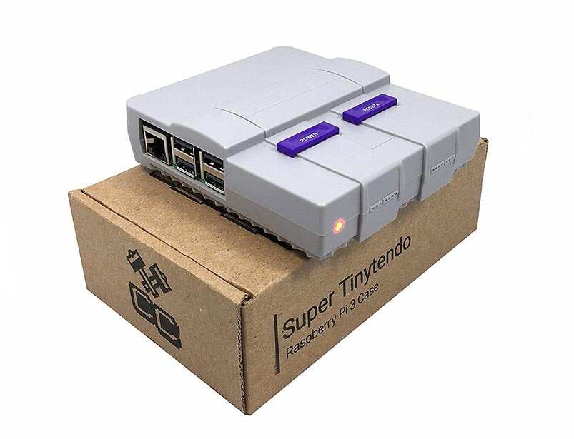 best raspberry pi cases - super tinytendo