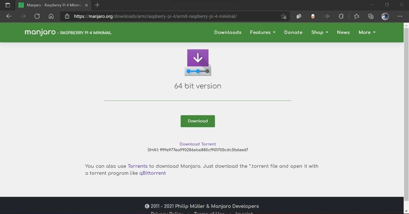 Downloading the official minimal Manjaro Linux image for Raspberry Pi, torrent or direct download.