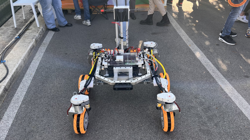 Student rover from Rome