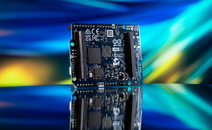 Arduino Uno Q 4g Ram 32gb
