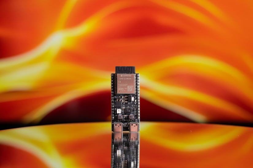 Espressif ESP32-C6 DevKitC-1 - Front of board