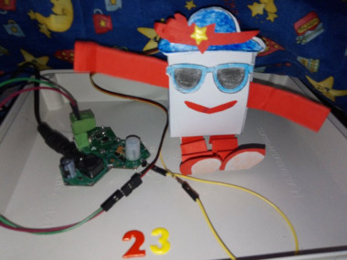 Make Diy Interactive Paper Robot With Hexabitz 🤖👋😊