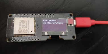 Wemos Esp32 With Oled Display Using Micropython