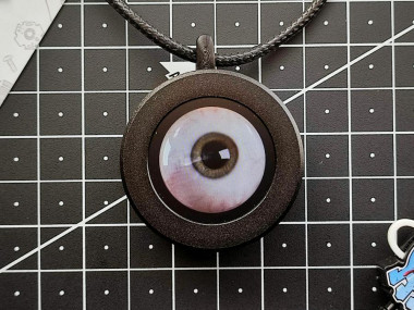 Eye Pendant V2